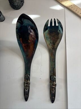 VINTAGE ACME SALAD SERVING SET NATIVE TOTEM DESIGN SALAD SPOONS SILVER PLATED